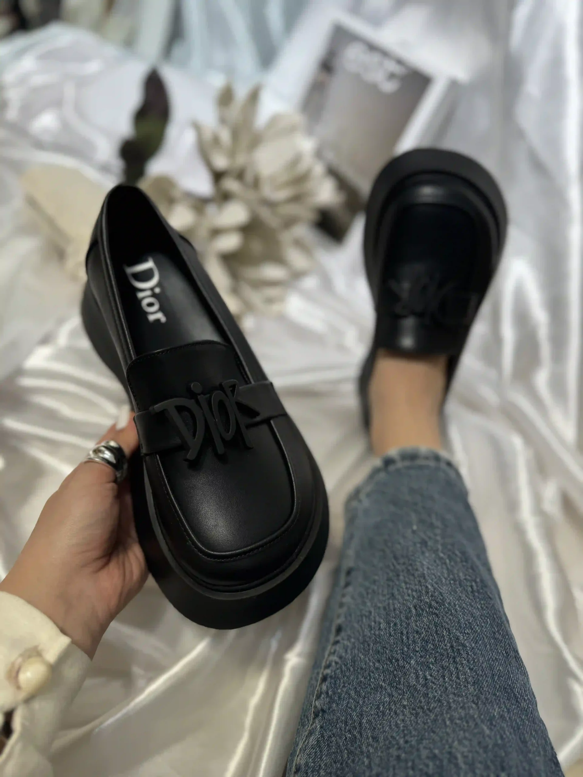 IMG_E8690-scaled-1.webp کفش لوفر دیور کد 1008 - تصویر 1