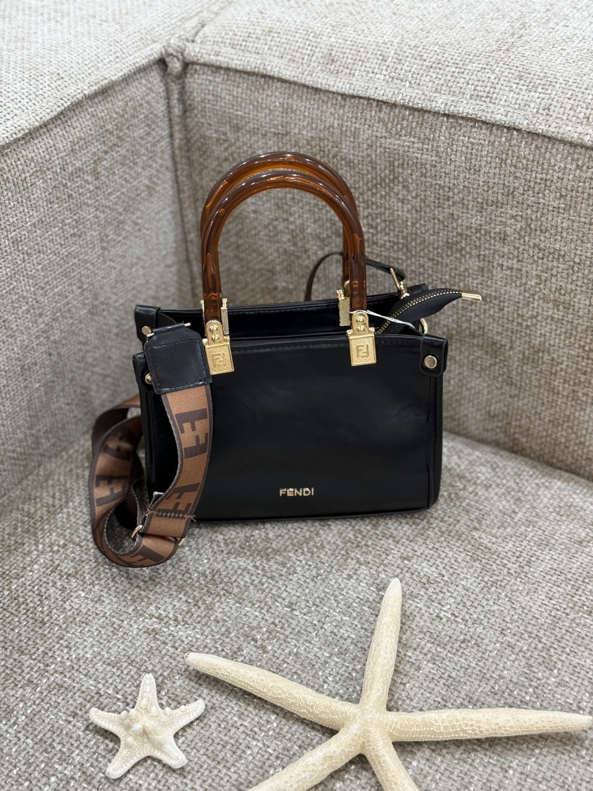 IMG_4451 کیف فندی - تصویر 1