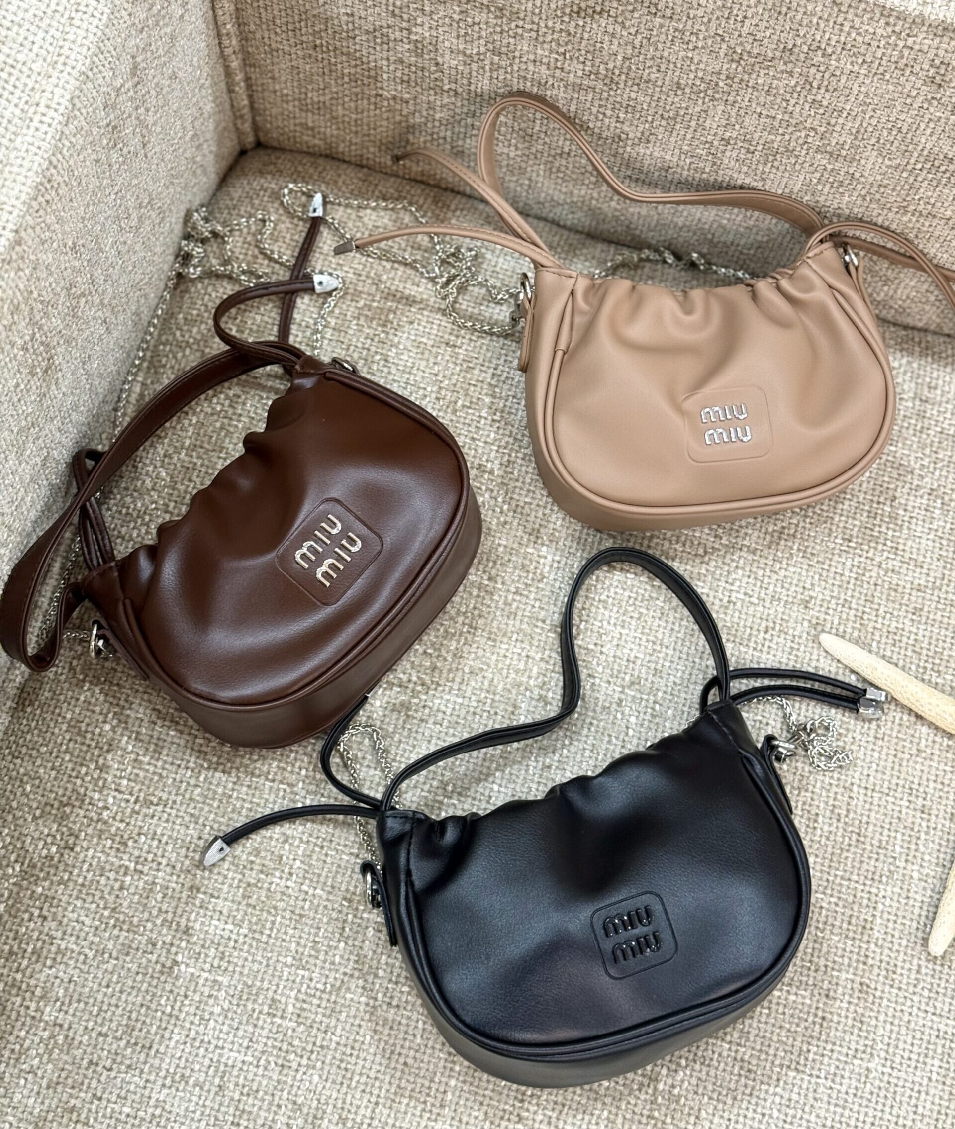 IMG_4472 کیف میو میو - تصویر 1