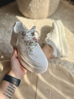 ونس کیتی نگینی کد 8018