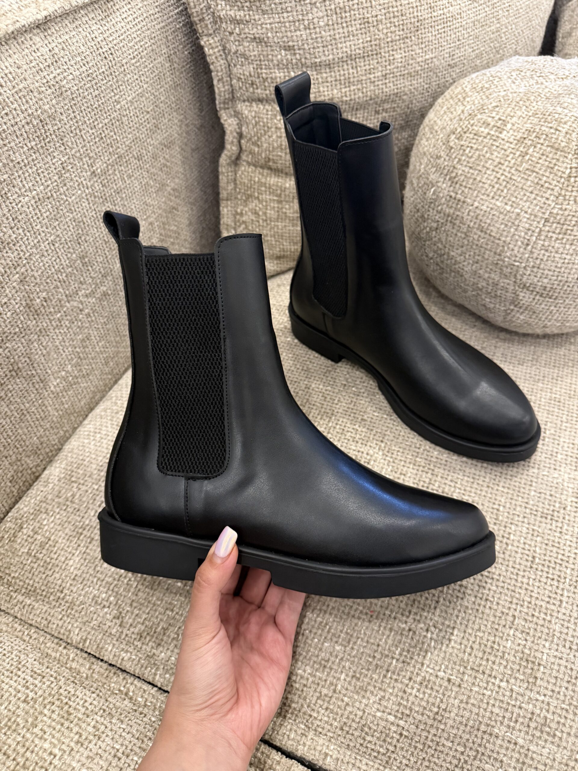 IMG_2944 نیم بوت آنالیا کد 8028 - تصویر 1