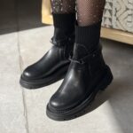 نیم بوت آرتینا کد 8031