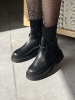 نیم بوت آرتینا کد 8031